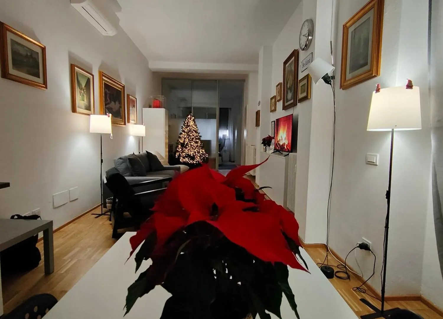 Short Rent Milan Porta Romana 0*,  Italy
